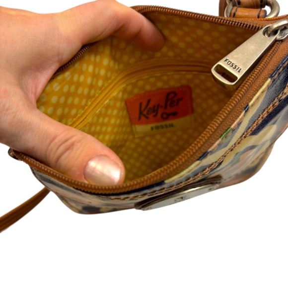 Fossil Key Per Crossbody Bag - Picture 5 of 9